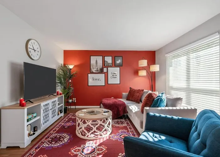 Passionate 2bd Tcu Walkable