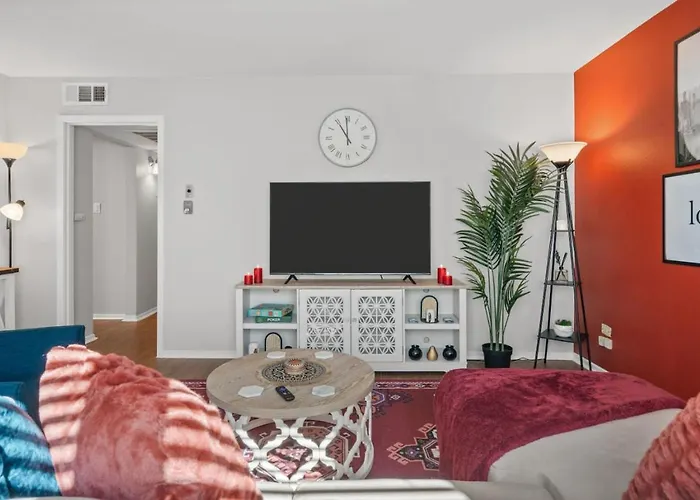 Passionate 2bd Tcu Walkable *
