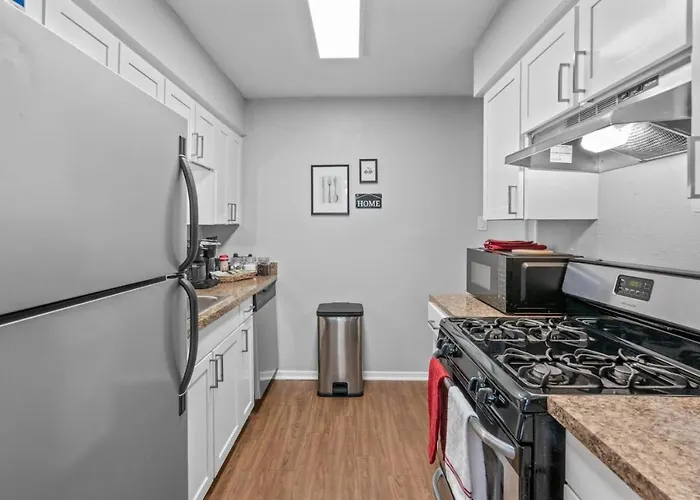 Passionate 2bd Tcu Walkable Fort Worth