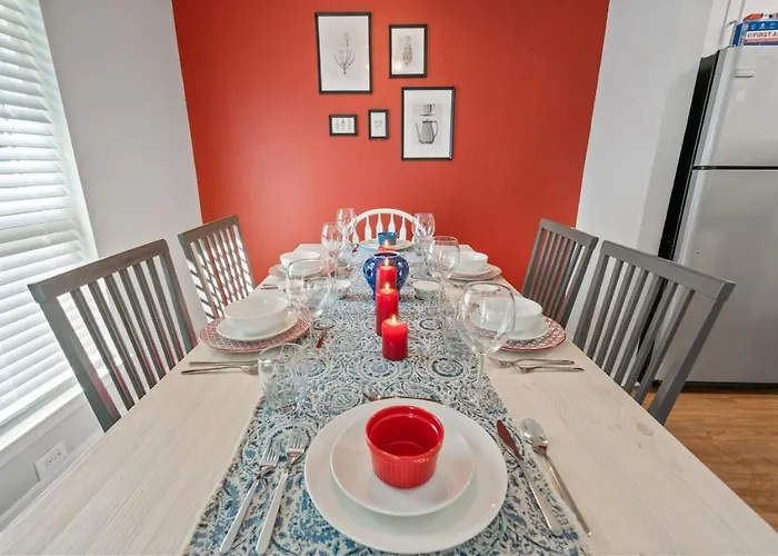 Passionate 2bd Tcu Walkable Fort Worth