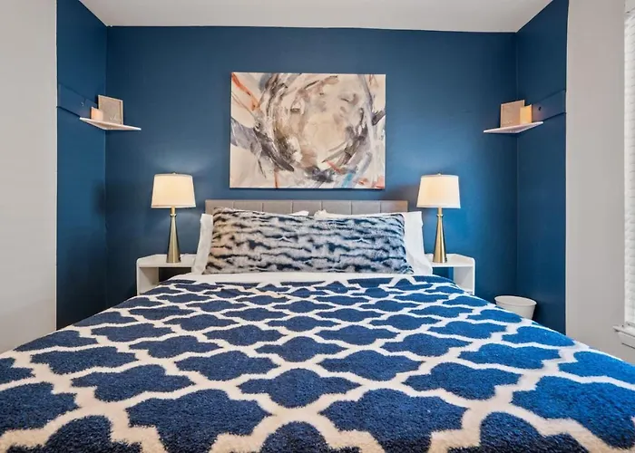 Passionate 2bd Tcu Walkable